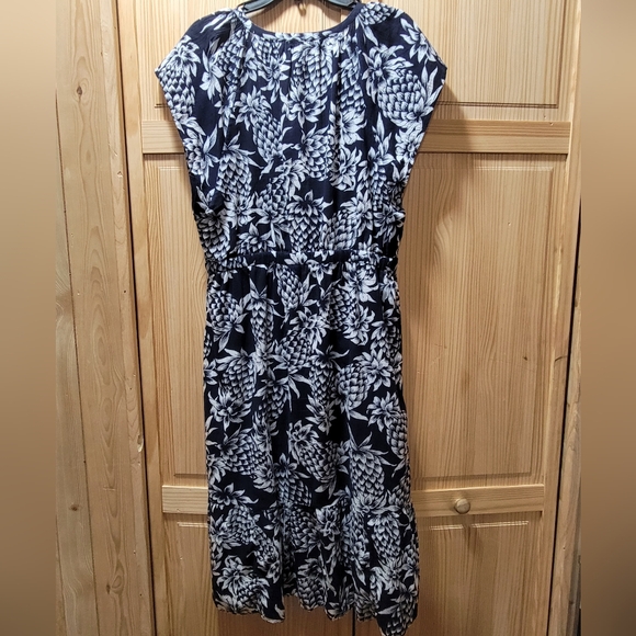 J. Crew Navy and White Patterned Dress - Picture 3 of 4